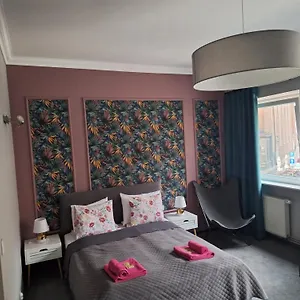 Pokoje Na Panskiej 9 Apartamento